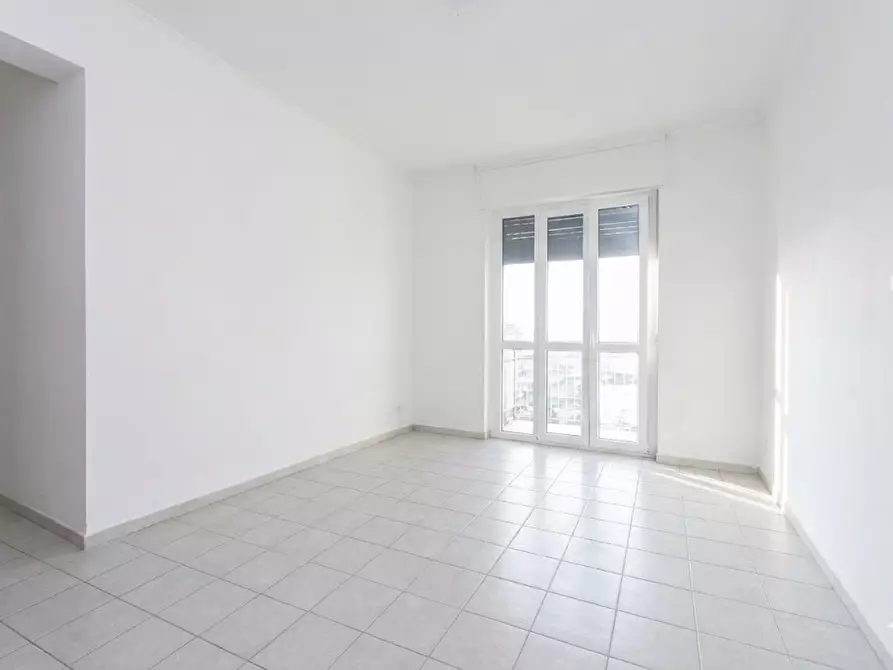 Immagine 37 di Trilocale in vendita  in Via Bologna 93 a Torino