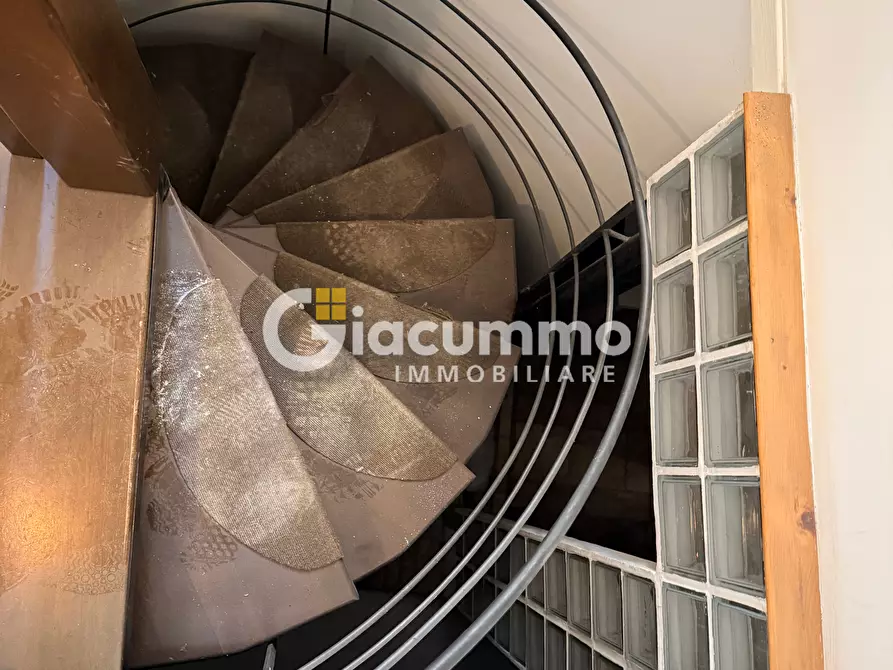 Immagine 11 di Locale commerciale in affitto  in Via Pretoria 43 a Potenza