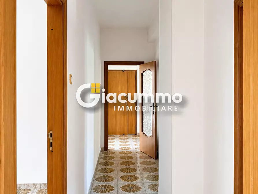 Immagine 15 di Pentalocale in vendita  in Via Genova 12 a Potenza