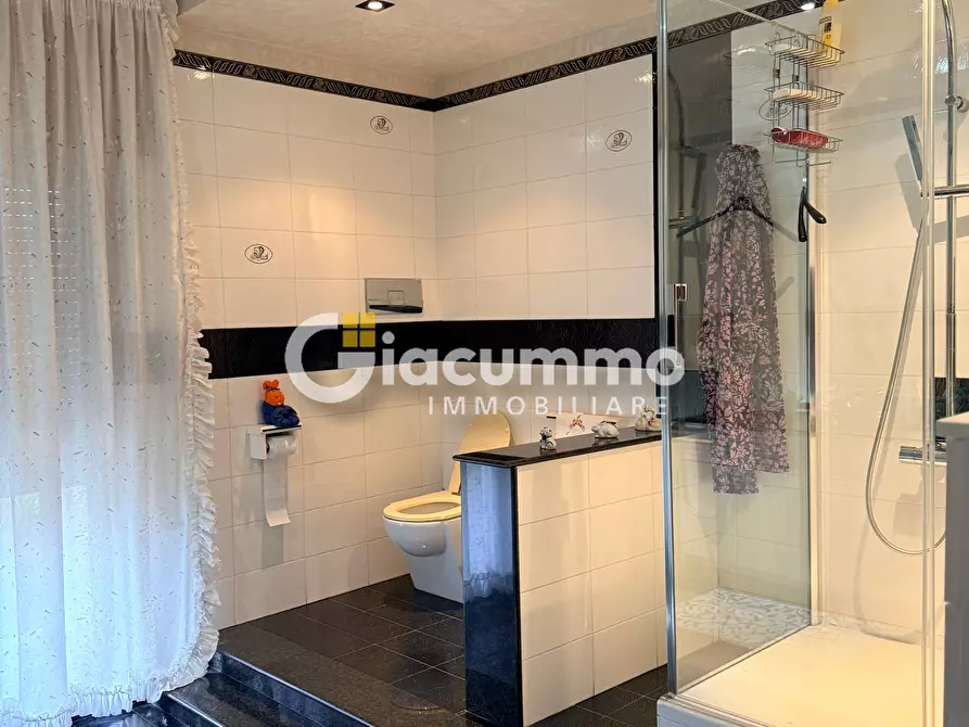 Immagine 20 di Casa bifamiliare in vendita  in Via Madrd a Potenza