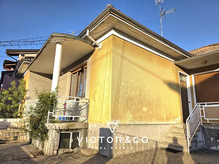 Immagine 19 di Villa in vendita  in Via Gramoni sn a Novara