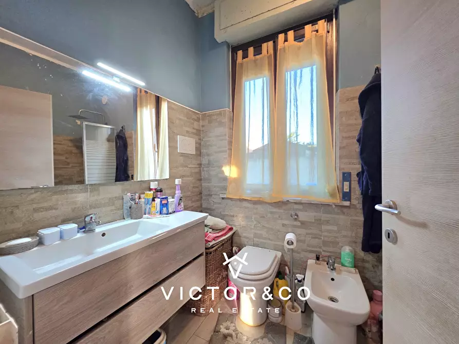 Immagine 11 di Villa in vendita  in Via Gramoni sn a Novara