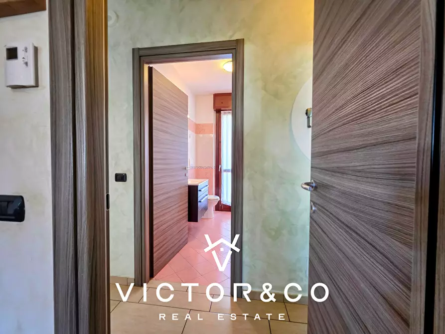 Immagine 10 di Quadrilocale in vendita  in Via Leopardi snc a Romentino