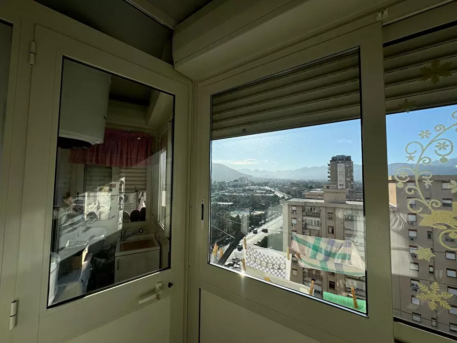 Immagine 17 di Quadrilocale in vendita  in Via dell'Orsa Minore a Palermo