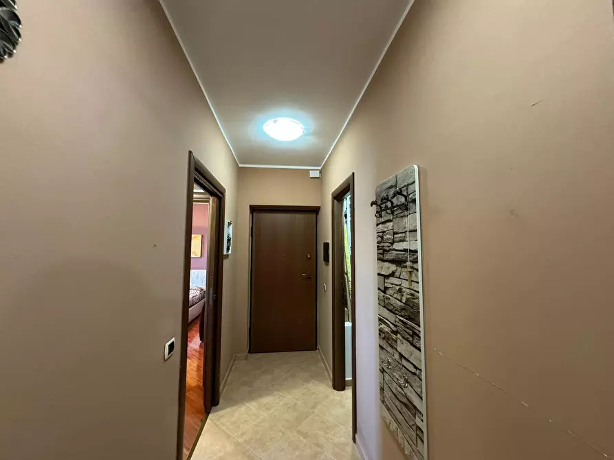 Immagine 19 di Appartamento in vendita  a Monreale