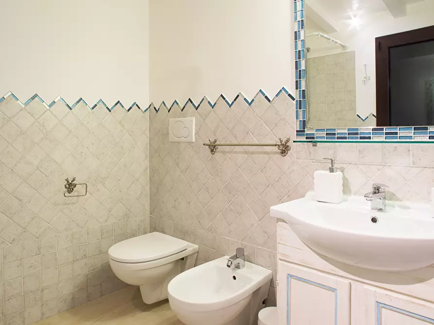 Immagine 58 di Villa in vendita  in Via Andrea Campesi 1 a Olbia