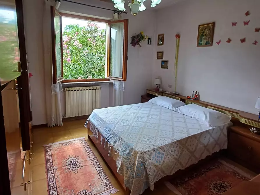 Immagine 13 di Casa indipendente in vendita  a Valmozzola