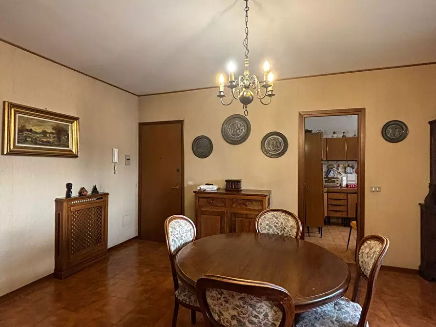 Immagine 2 di Trilocale in affitto  a Fornovo Di Taro