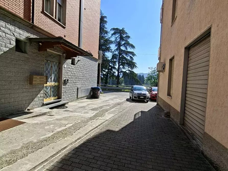 Immagine 56 di Trilocale in vendita  a Medesano