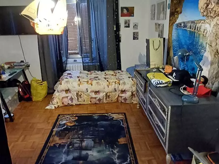 Immagine 20 di Trilocale in vendita  a Fornovo Di Taro