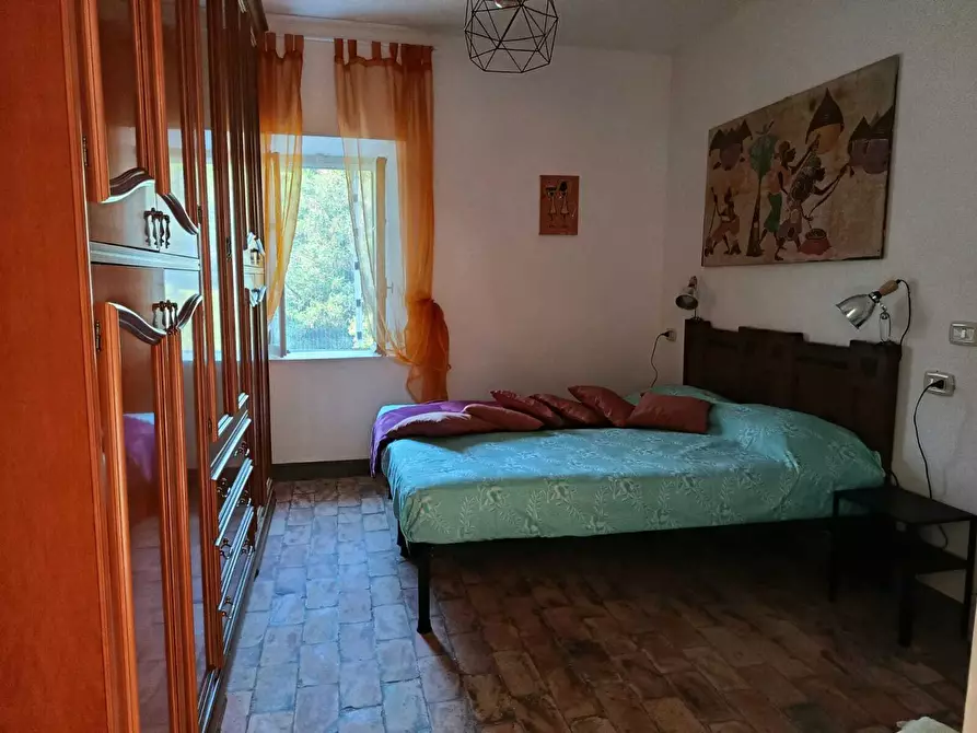 Immagine 3 di Bilocale in affitto  a Varano De' Melegari