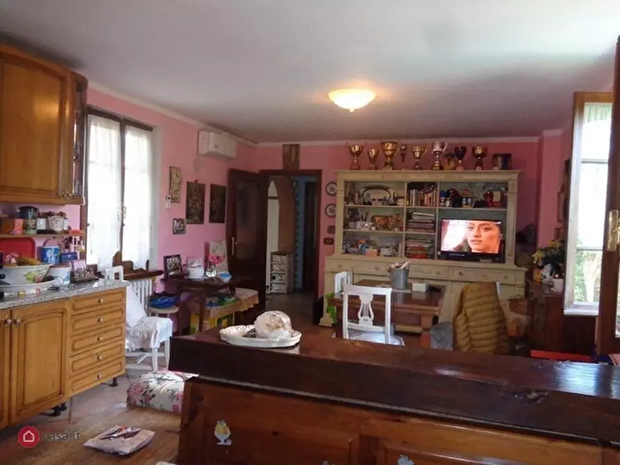 Immagine 3 di Casa indipendente in vendita  a Fornovo Di Taro