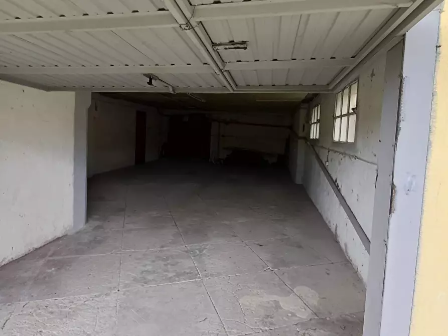 Immagine 38 di Trilocale in vendita  a Fornovo Di Taro