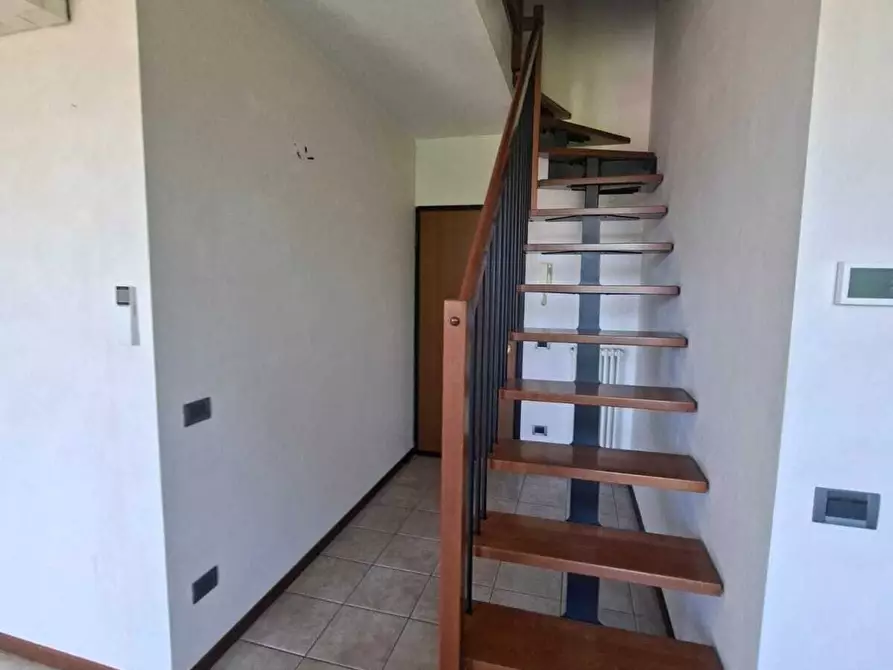 Immagine 7 di Monolocale in vendita  a Medesano