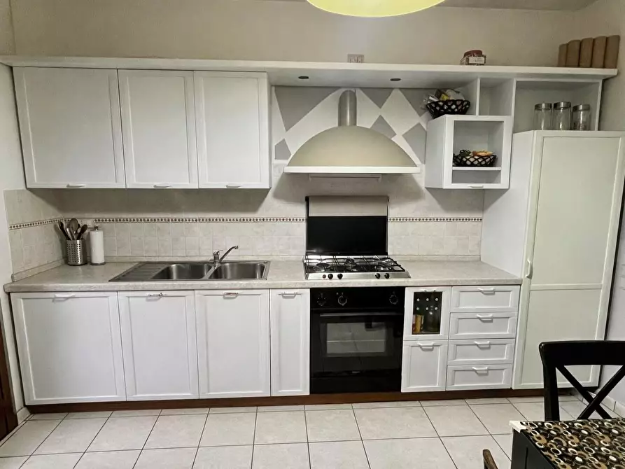 Immagine 3 di Trilocale in vendita  a Salsomaggiore Terme