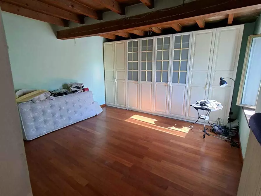 Immagine 15 di Porzione di casa in vendita  a Fornovo Di Taro