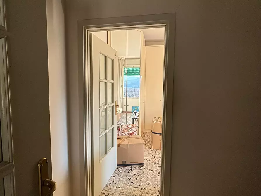 Immagine 34 di Casa trifamiliare in vendita  a Varano De' Melegari