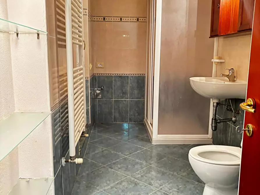 Immagine 25 di Trilocale in vendita  a Salsomaggiore Terme