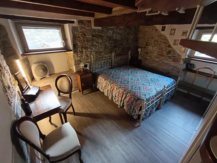 Immagine 34 di Casa indipendente in vendita  a Terenzo