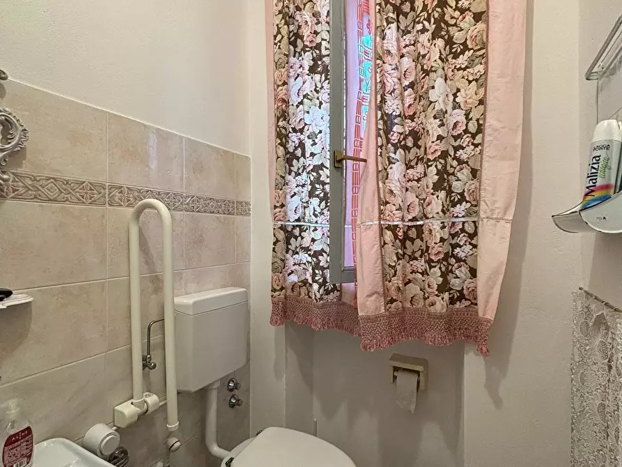 Immagine 4 di Monolocale in affitto  a Medesano