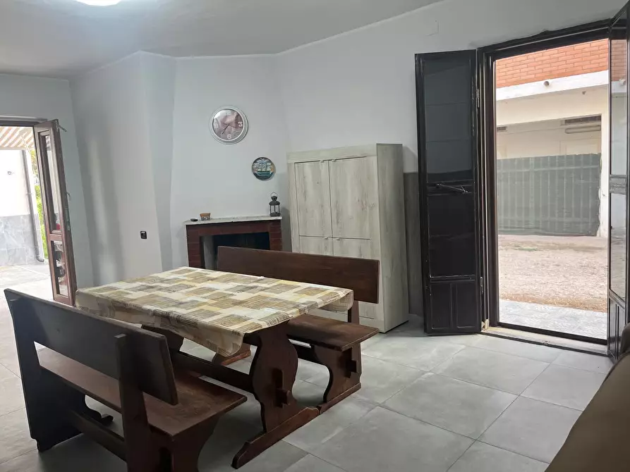 Immagine 8 di Porzione di casa in affitto  a Foggia