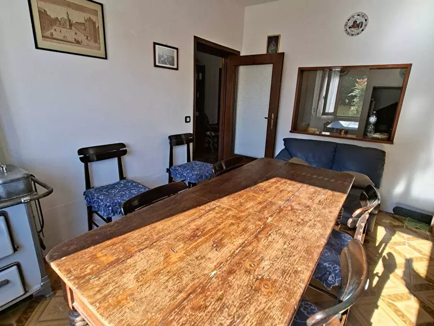 Immagine 12 di Porzione di casa in vendita  a Fornovo Di Taro