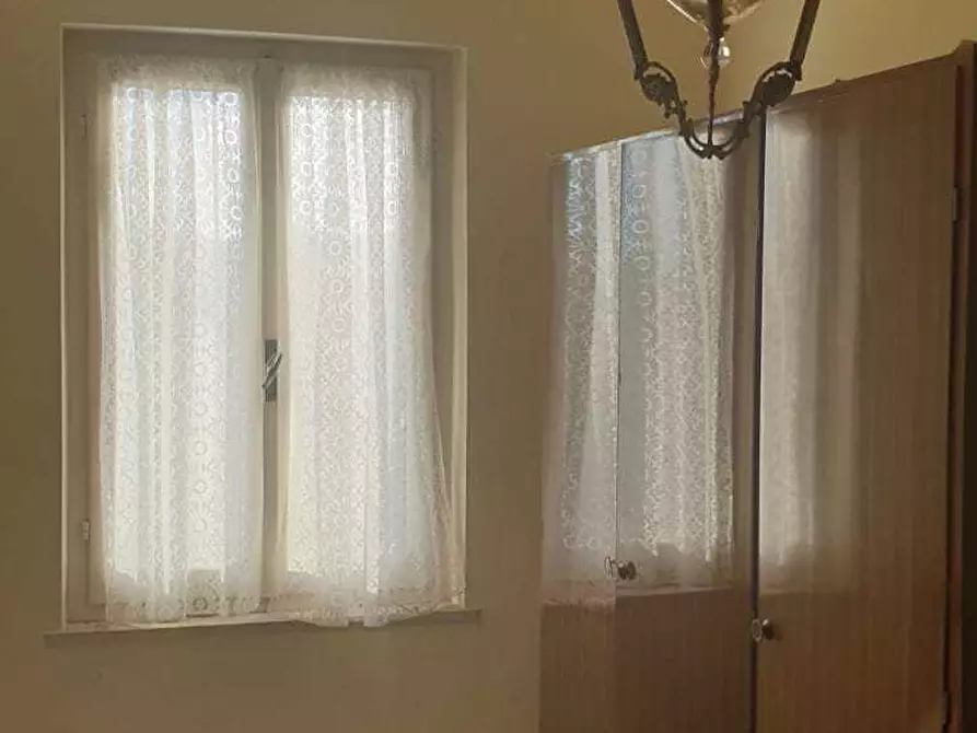 Immagine 11 di Porzione di casa in vendita  a Varsi