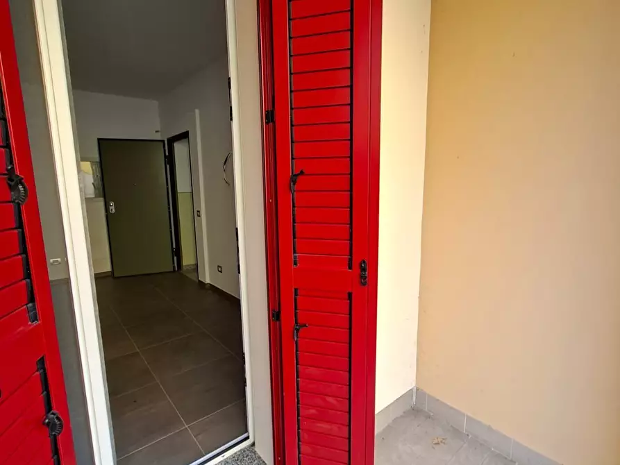 Immagine 11 di Bilocale in vendita  a Medesano