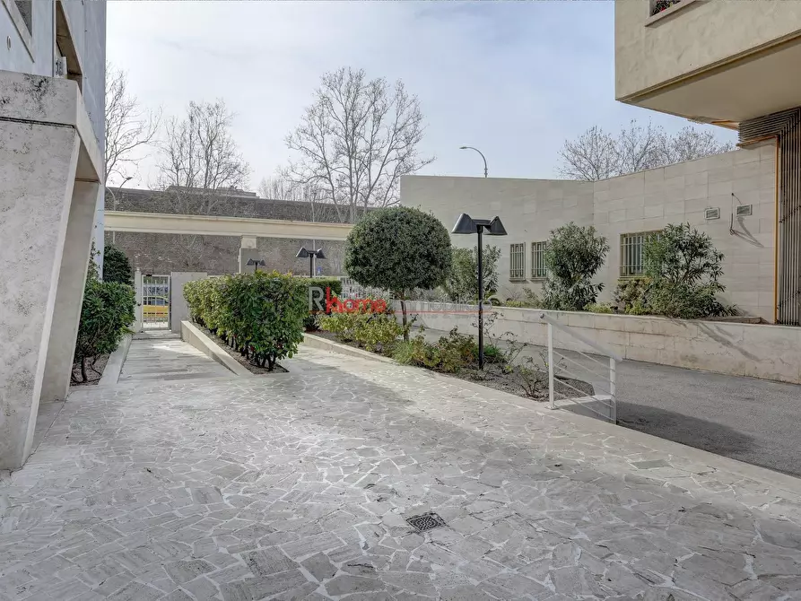 Immagine 24 di Appartamento in vendita  in Via Casilina 9 a Roma