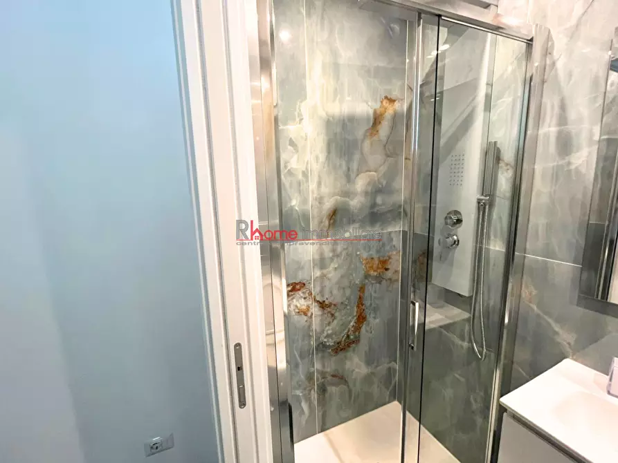 Immagine 11 di Loft/Open space in vendita  a Roma