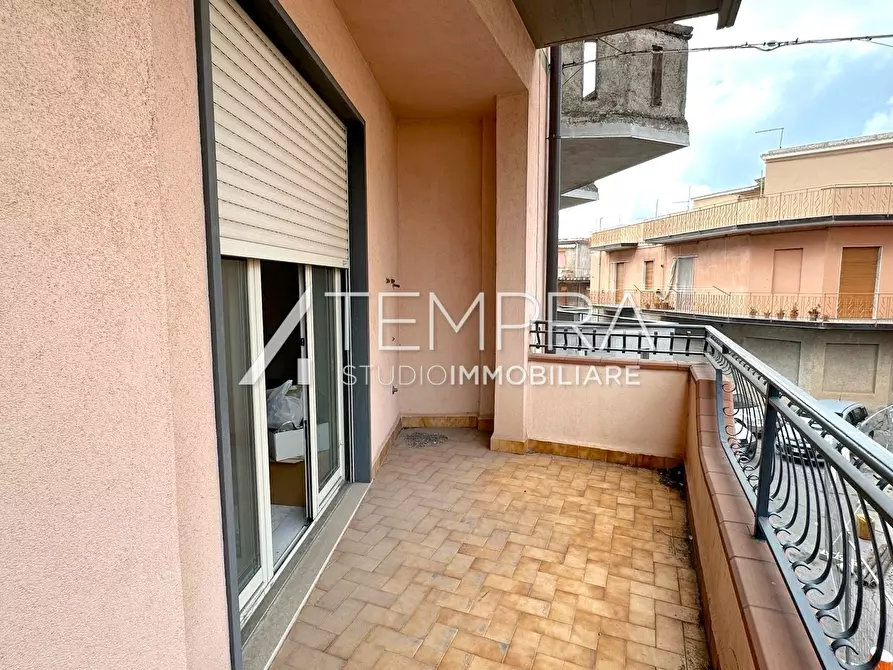 Immagine 17 di Appartamento in vendita  in Via Battiati 96 a Adrano