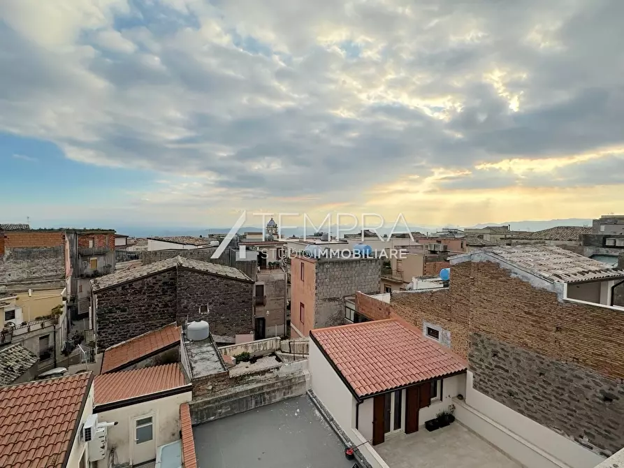 Immagine 23 di Casa indipendente in vendita  a Biancavilla