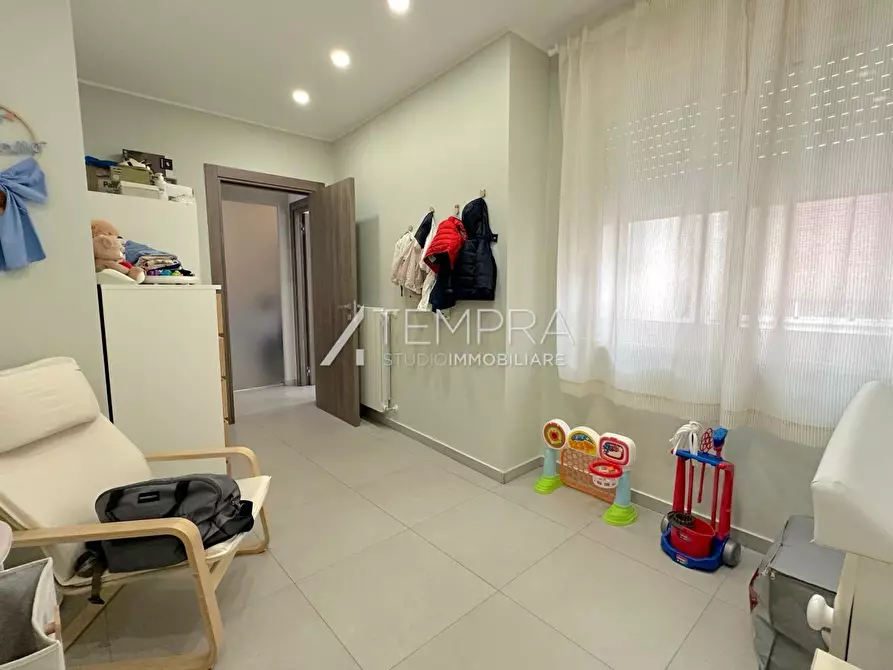 Immagine 23 di Appartamento in vendita  in VIA PASCAL a Adrano