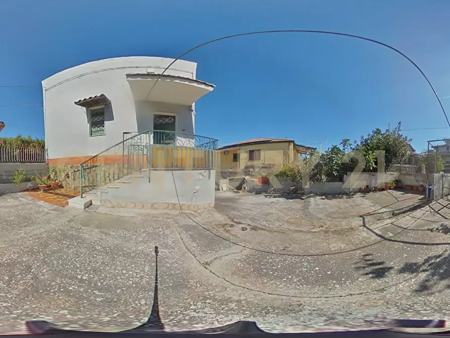 Immagine 54 di Villa in vendita  in Via Macello 47 a Catania