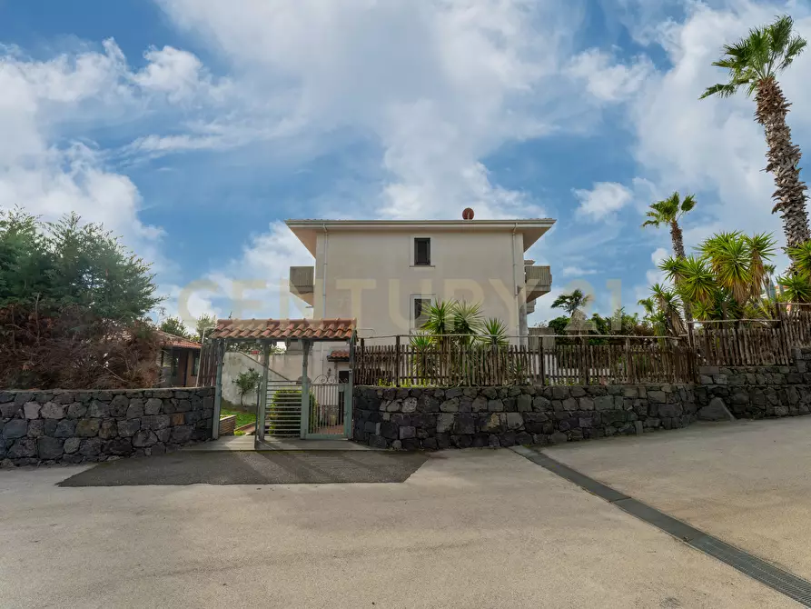 Immagine 82 di Villa in vendita  in Via Porto Marretti 17 a Mascalucia