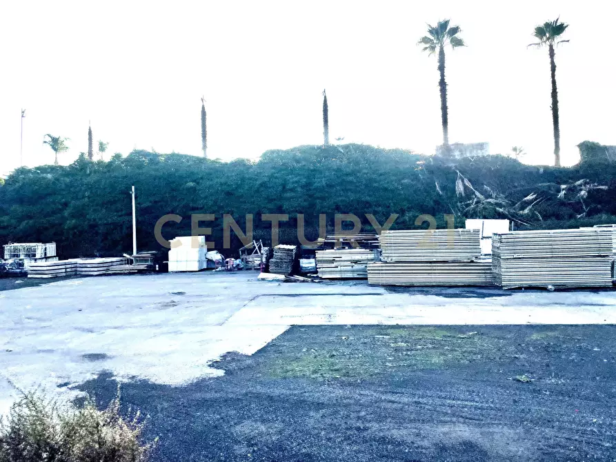 Immagine 9 di Capannone industriale in vendita  in Via Salvo D'Acquisto a San Giovanni La Punta