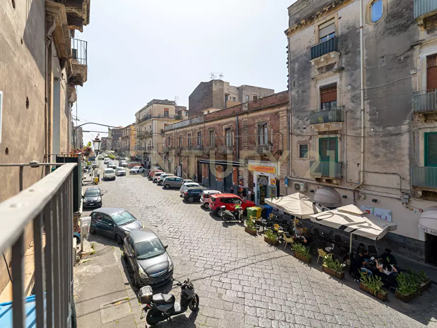 Immagine 41 di Quadrilocale in vendita  in Piazza Miracoli 2 a Catania