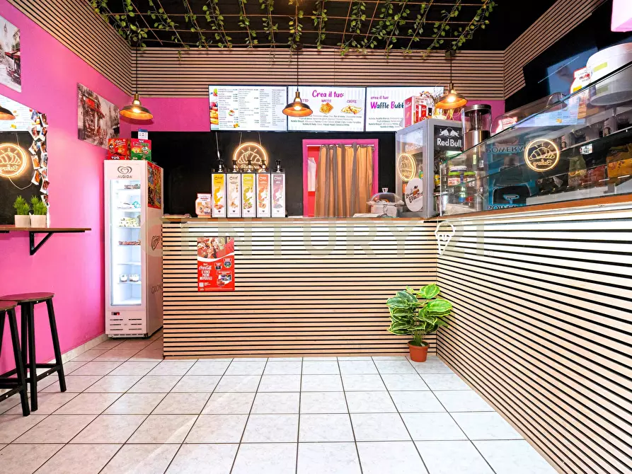 Immagine 1 di Bar / Ristorante in vendita  in Via Padova 120 a Catania