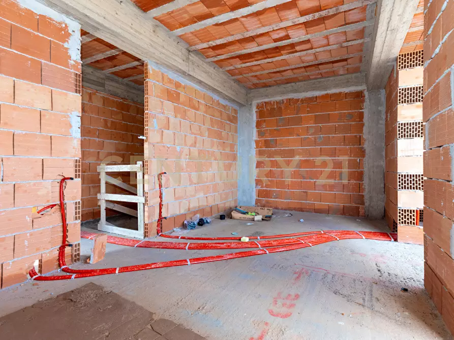 Immagine 49 di Villa in vendita  in Via Ruggero Leoncavallo 7 a Aci Sant'antonio