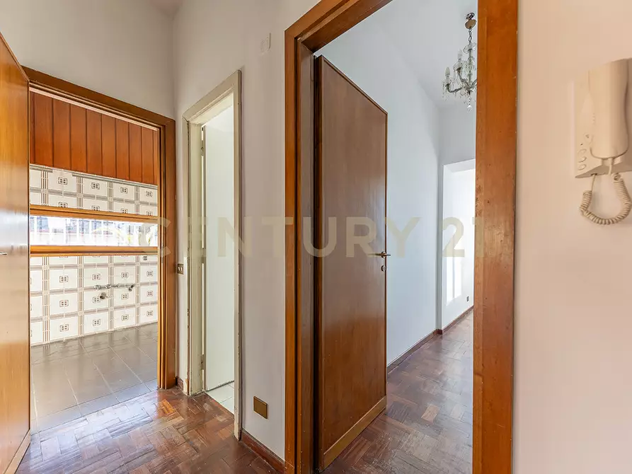 Immagine 18 di Attico in vendita  in Via Francesco Borgatti 18 a Roma