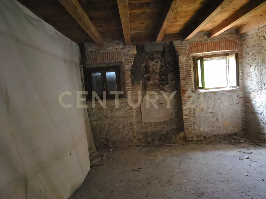 Immagine 15 di Palazzo in vendita  in Via Padovana 1a a Arcole