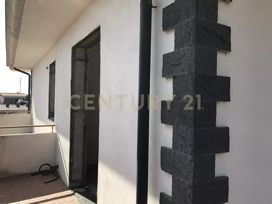 Immagine 38 di Casa bifamiliare in vendita  in via Vincenzo Ricca a Catania
