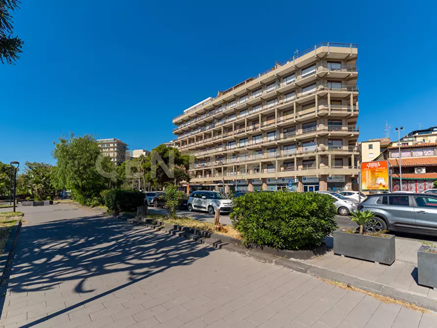 Immagine 3 di Garage in affitto  in Piazza Europa 13 a Catania