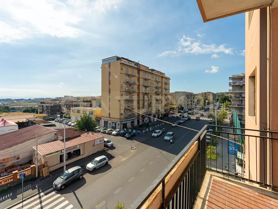 Immagine 12 di Quadrilocale in vendita  in Via Giacomo Pagliari 2 a Catania
