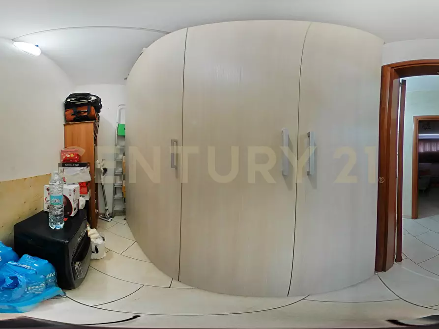 Immagine 15 di Trilocale in vendita  in Via degli Agrumi 139 a Catania