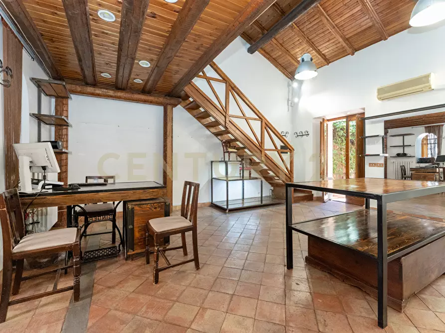 Immagine 18 di Casa indipendente in affitto  in Via Etnea 90 a Mascalucia