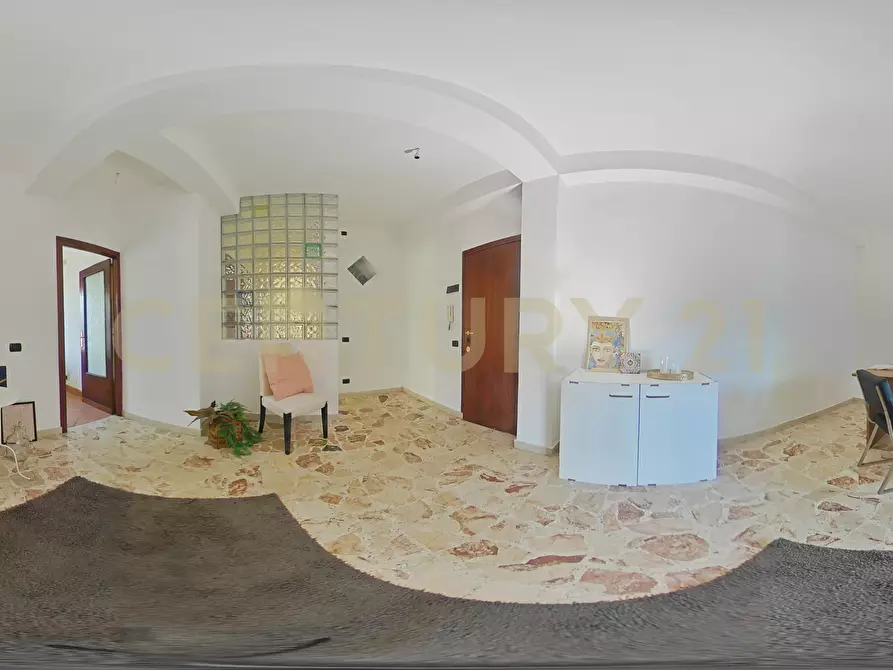 Immagine 30 di Appartamento in vendita  in Via Guglielmo Marconi 36 a Valverde