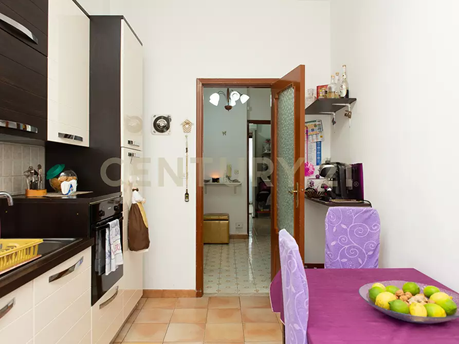 Immagine 9 di Bilocale in vendita  in Via Madonna di Fatima 71 a Gravina Di Catania