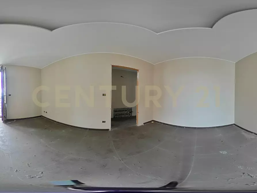 Immagine 89 di Pentalocale in vendita  in Via Lorenzo Maddem 67 a Acireale