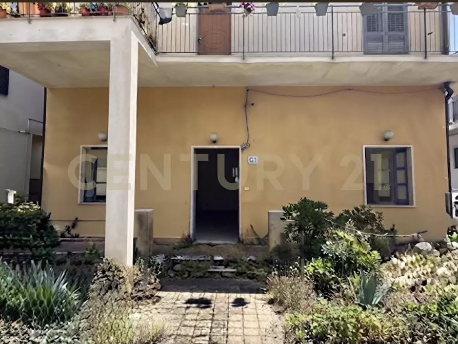 Immagine 1 di Casa semindipendente in vendita  in Via Mazzini 61 a Trecastagni